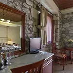 酒店 Itilo Traditional Néon Oítilon