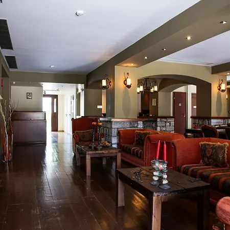 Itilo Traditional Hotel Néon Oítilon