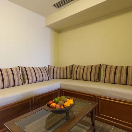 Itilo Traditional Hotel