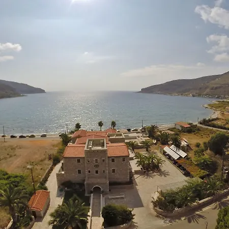 Itilo Traditional Hotel 4*
