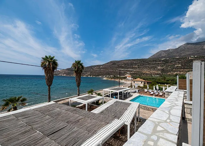 Itilo Traditional Hotel