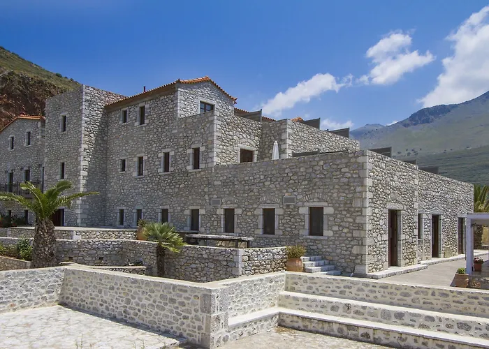 Itilo Traditional Hotel 4*