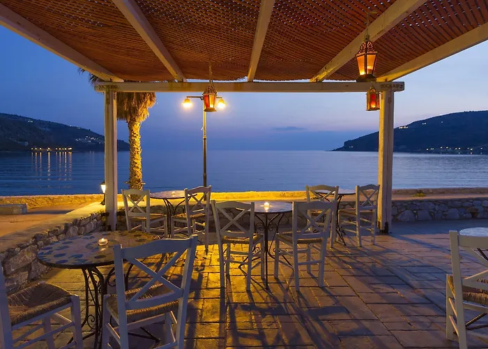 Itilo Traditional 4* Néon Oítilon